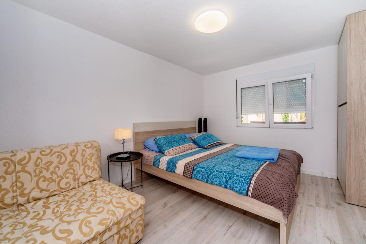 Lira Appartement Sutomore